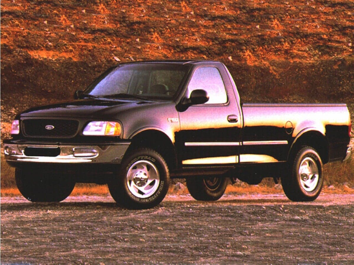 1999 Base — photo 1 of 2