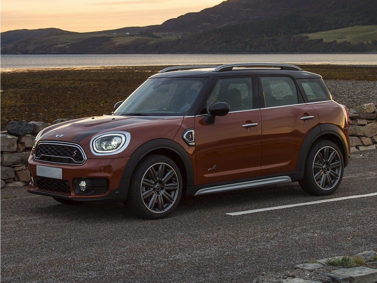 2021 Mini Countryman Oxford Edition — photo 1 of 5