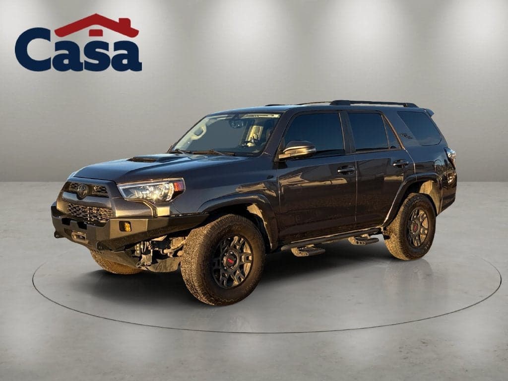 2019 Toyota 4Runner SR5 — photo 1 of 5
