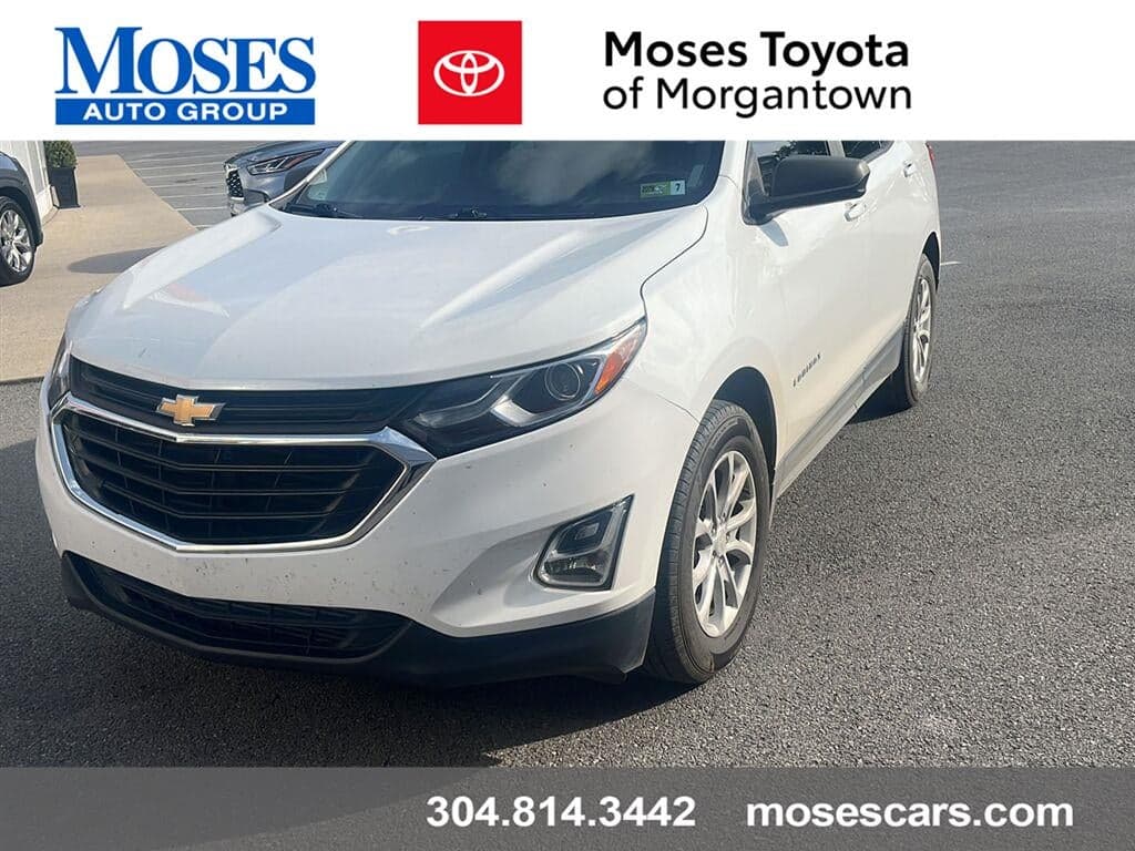2021 Chevrolet Equinox LS — photo 1 of 5
