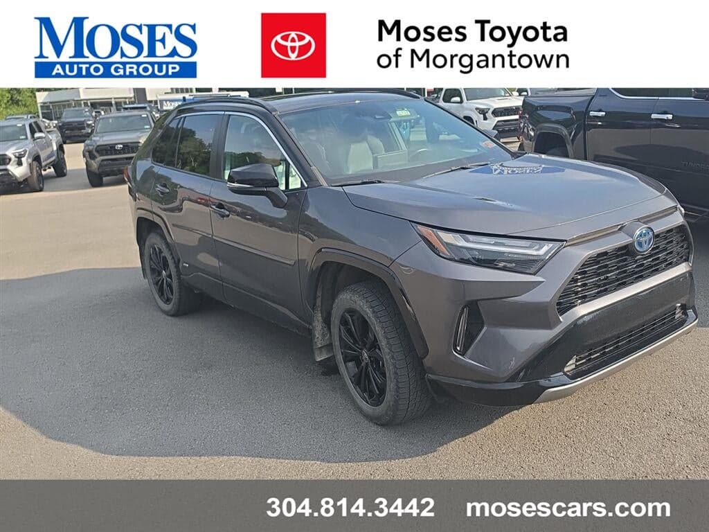 2022 Toyota RAV4 Hybrid XSE — photo 1 of 5