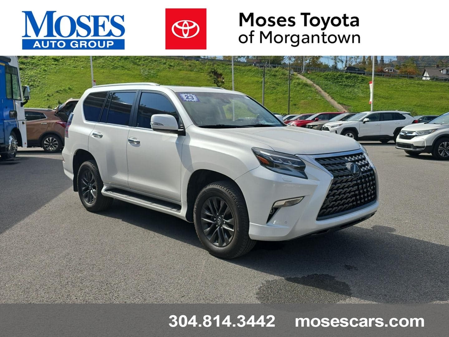 2023 Lexus GX GX 460 Premium — photo 1 of 5