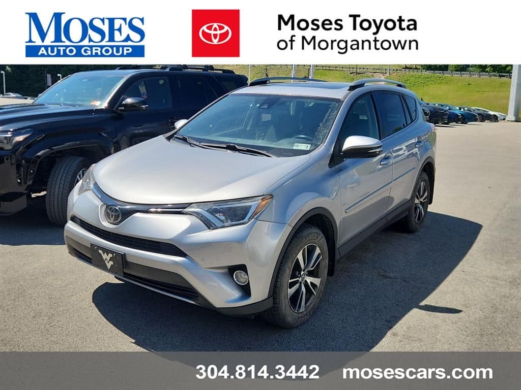 2018 Toyota RAV4 XLE — photo 1 of 5