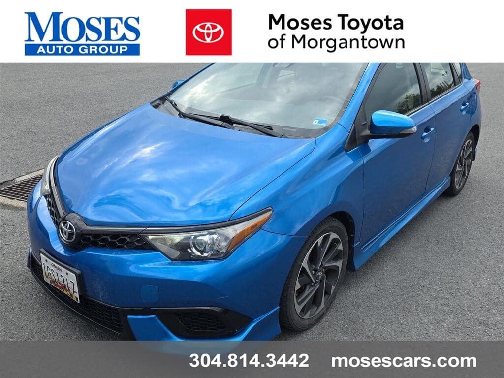 2017 Toyota Corolla iM Base — photo 1 of 4