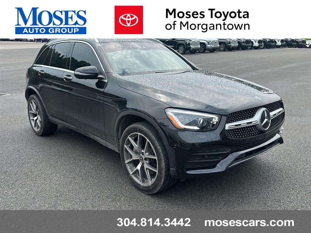 2022 Mercedes-Benz GLC GLC 300 — photo 1 of 17