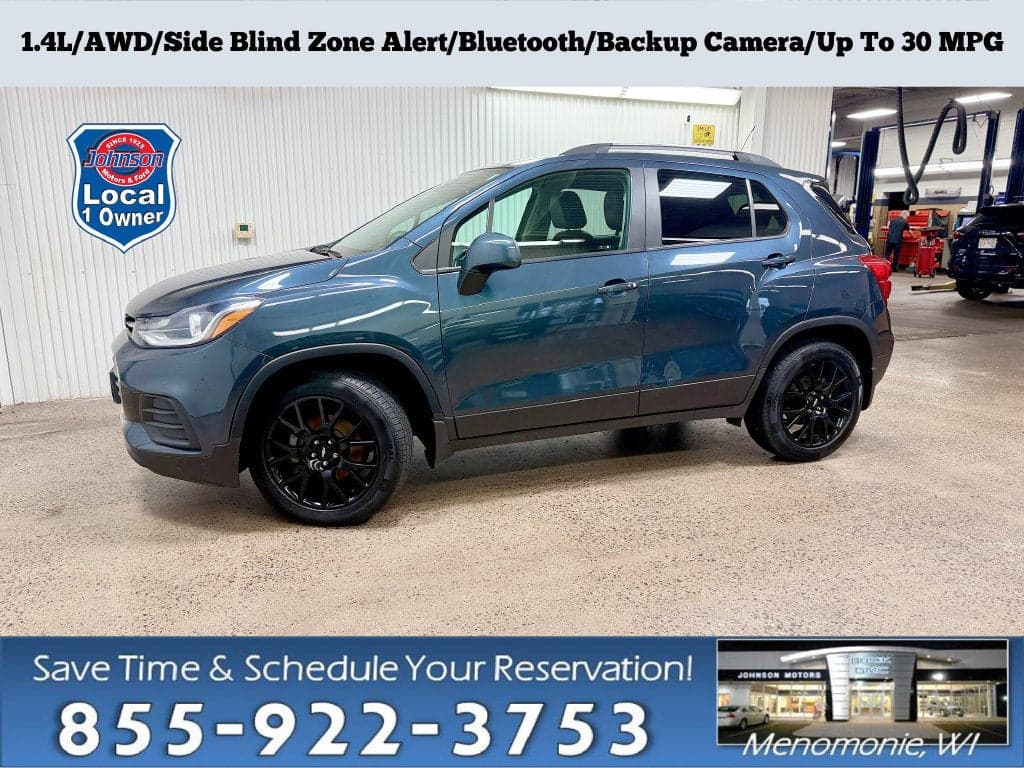 2022 Chevrolet Trax LT — photo 1 of 34