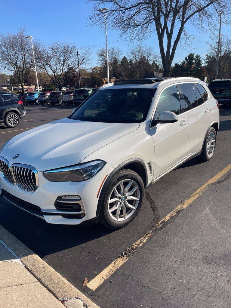 2019 BMW X5 xDrive40i — photo 1 of 4