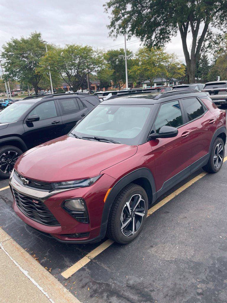 2023 Chevrolet Trailblazer RS — photo 1 of 5