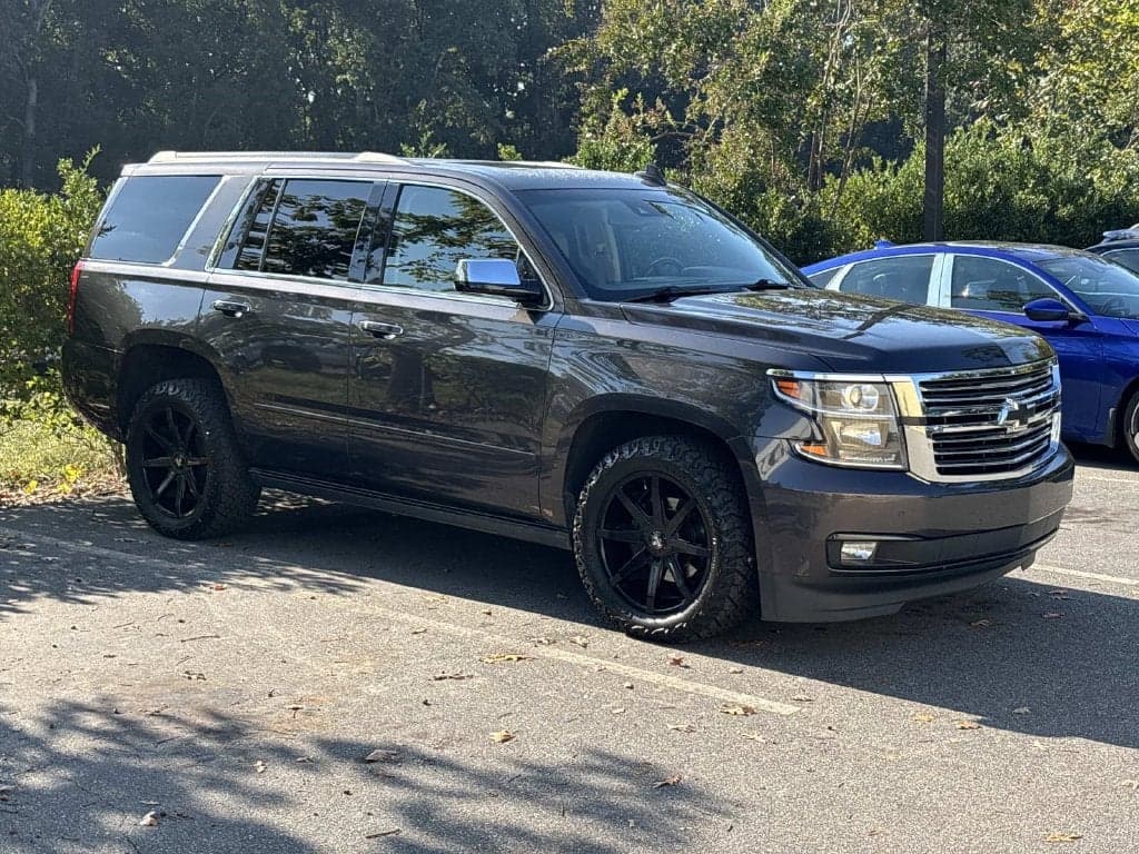 2016 Chevrolet Tahoe LTZ — photo 1 of 5