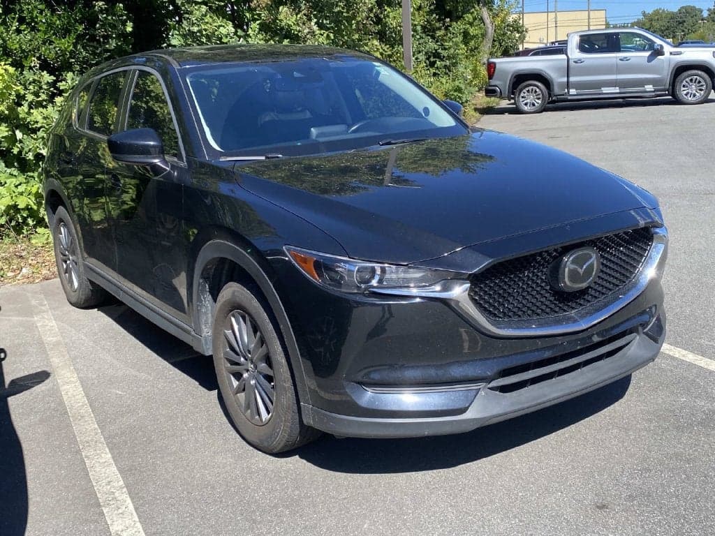 2019 Mazda CX-5 Touring — photo 1 of 6