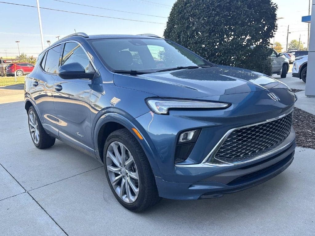 2024 Buick Encore GX Avenir — photo 1 of 27