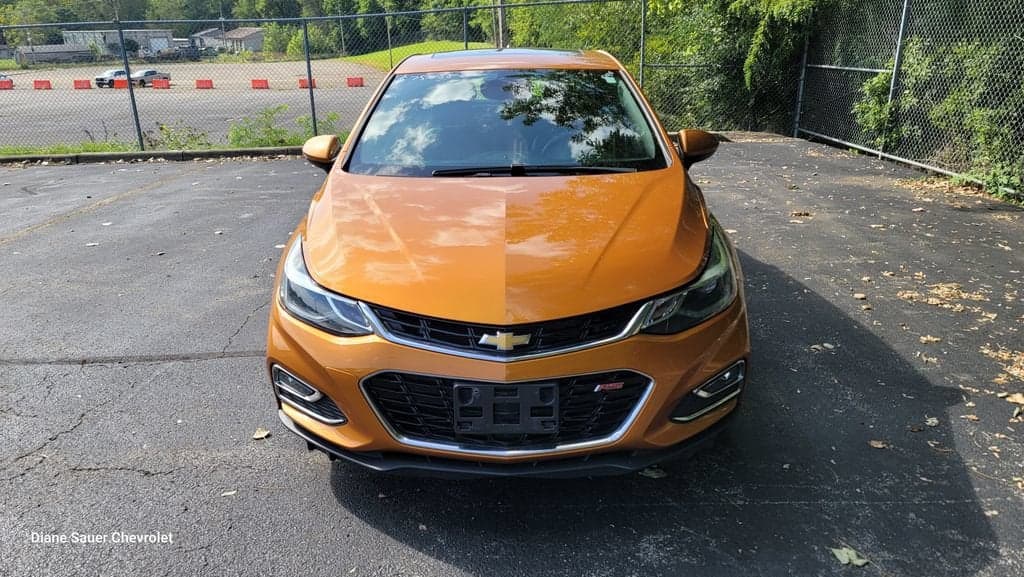 2017 Chevrolet Cruze Premier — photo 1 of 26