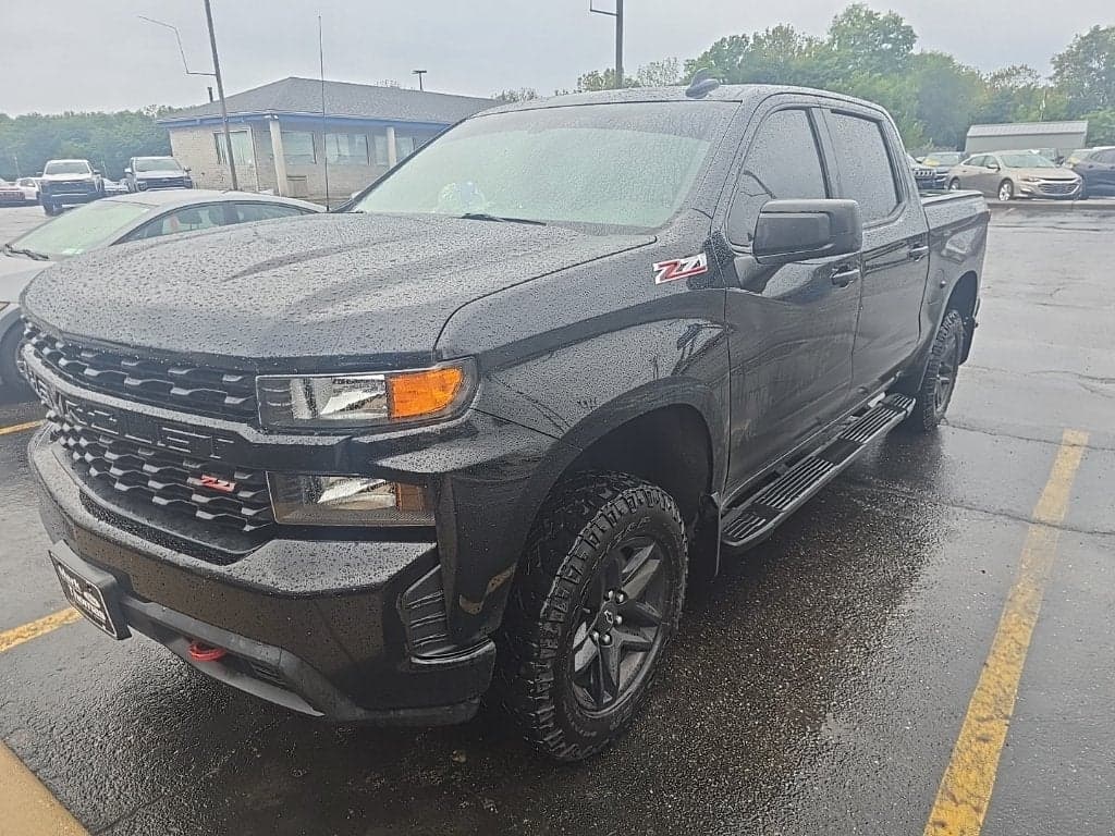 2019 Chevrolet Silverado 1500 Custom Trail Boss — photo 1 of 21