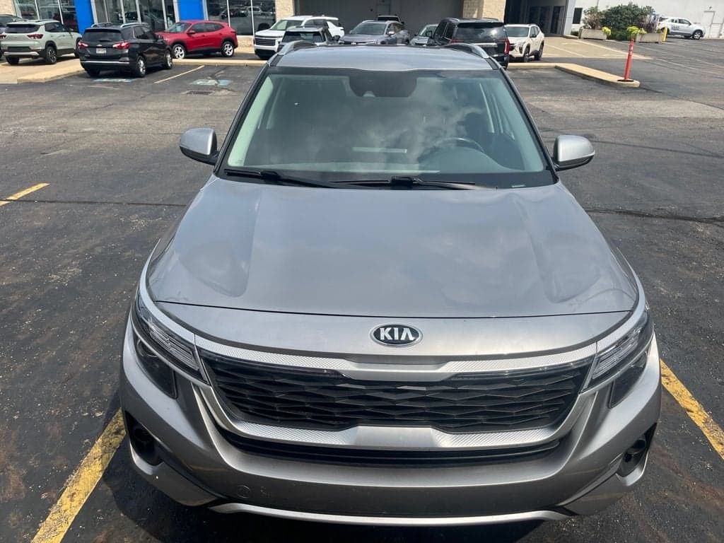 2021 Kia Seltos S — photo 1 of 13