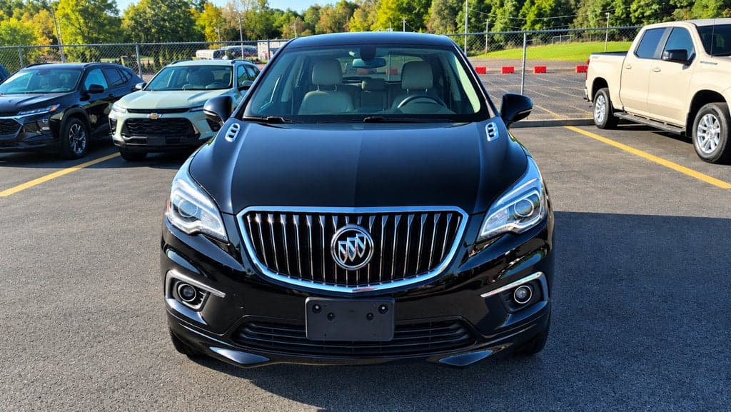 2017 Buick Envision Preferred — photo 1 of 26
