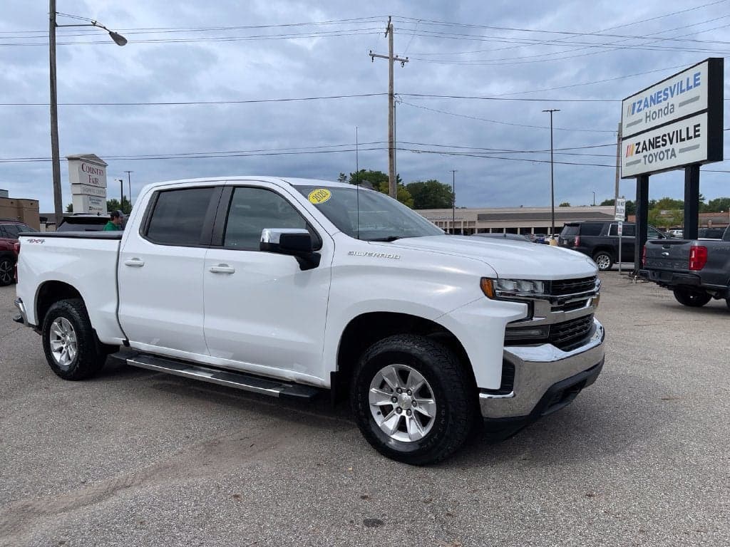 2020 Chevrolet Silverado 1500 LT — photo 1 of 35