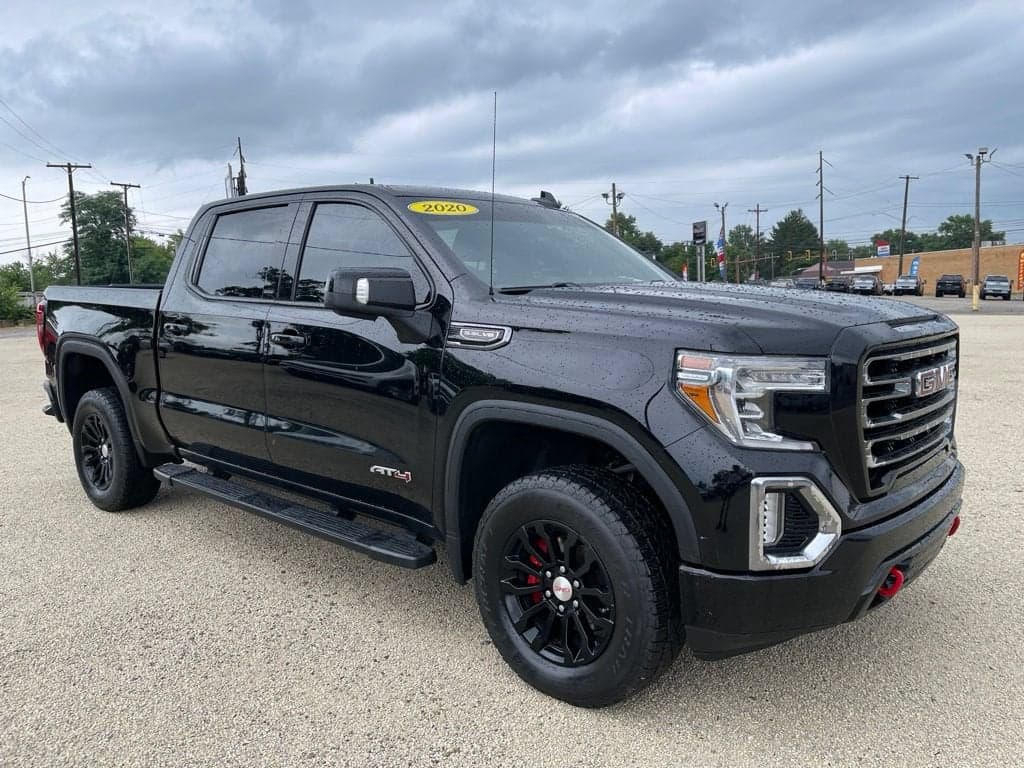 2020 GMC Sierra 1500 AT4 — photo 1 of 37