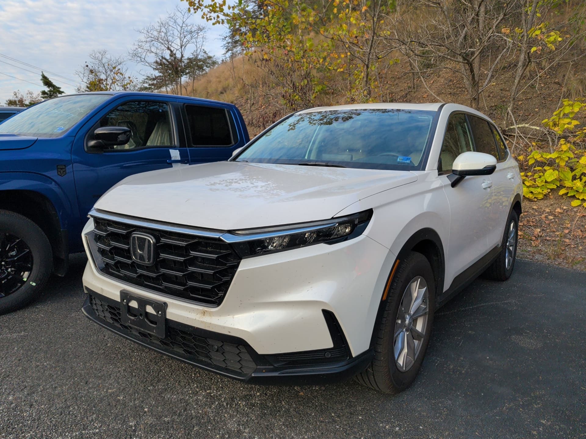 2024 Honda CR-V EX-L — photo 1 of 3