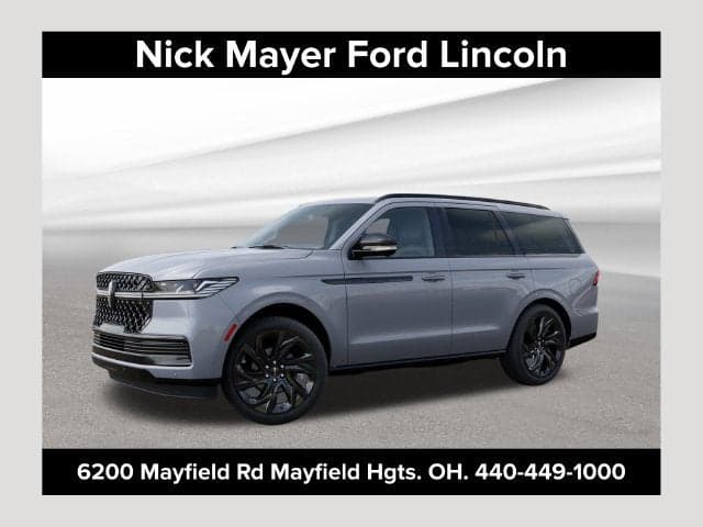 2027 Lincoln Navigator Base — photo 1 of 32