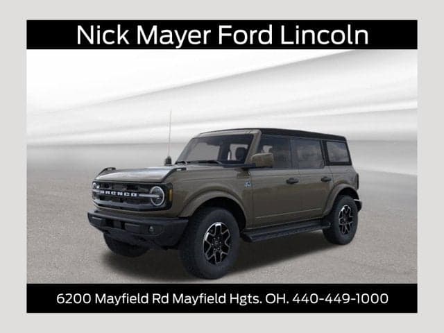 2026 Ford Bronco Outer Banks — photo 1 of 30