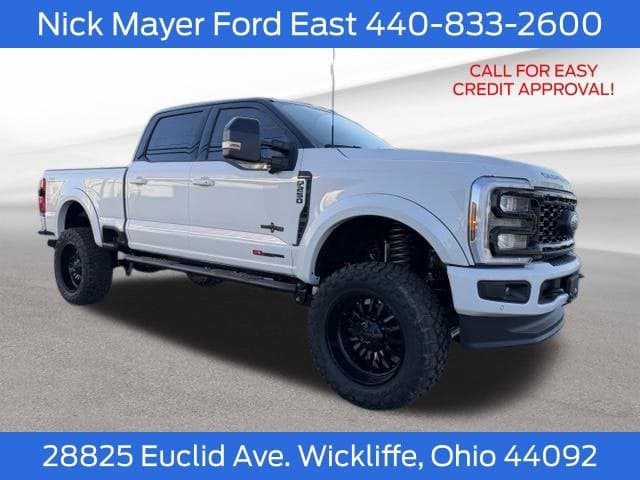 2026 Ford Super Duty F-250 SRW LARIAT — photo 1 of 5