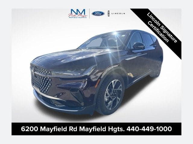 2024 Lincoln Nautilus Premiere — photo 1 of 31