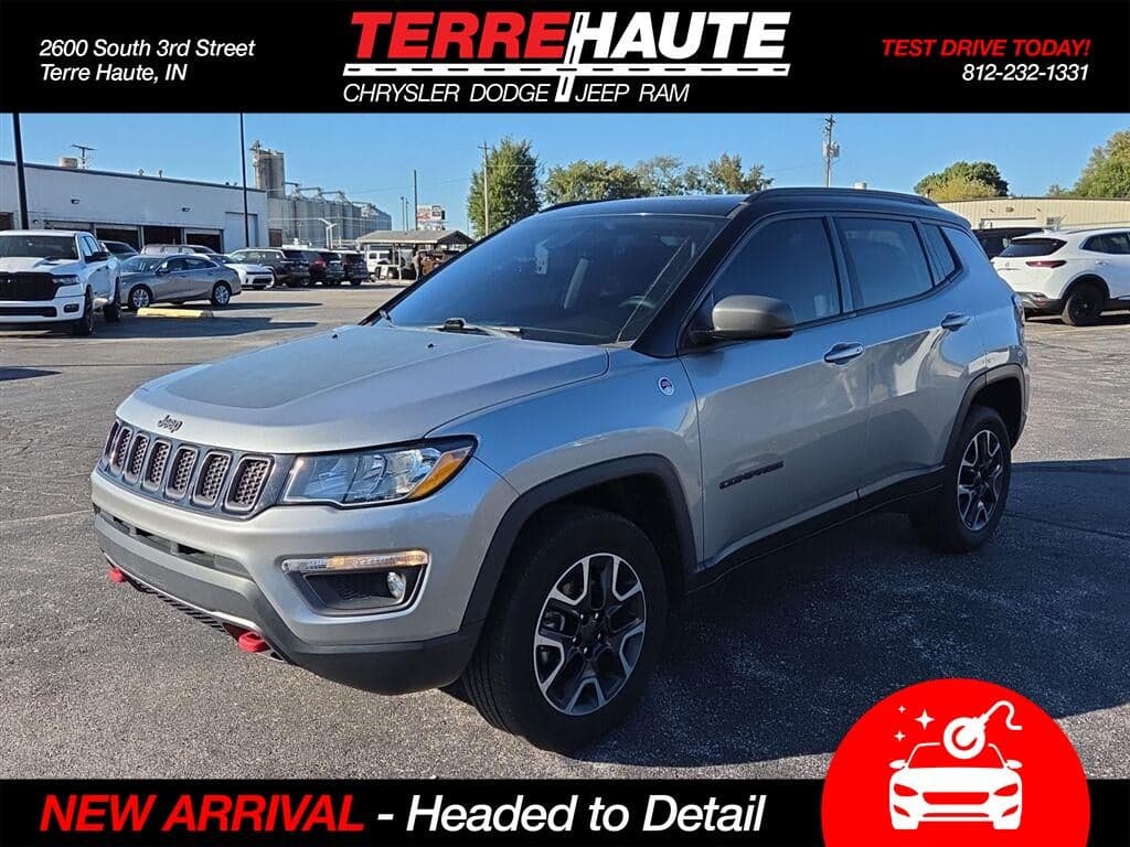 2019 Jeep Compass Trailhawk — photo 1 of 5