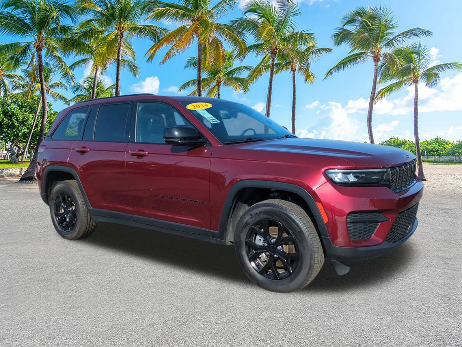 2024 Jeep Grand Cherokee Altitude — photo 1 of 39
