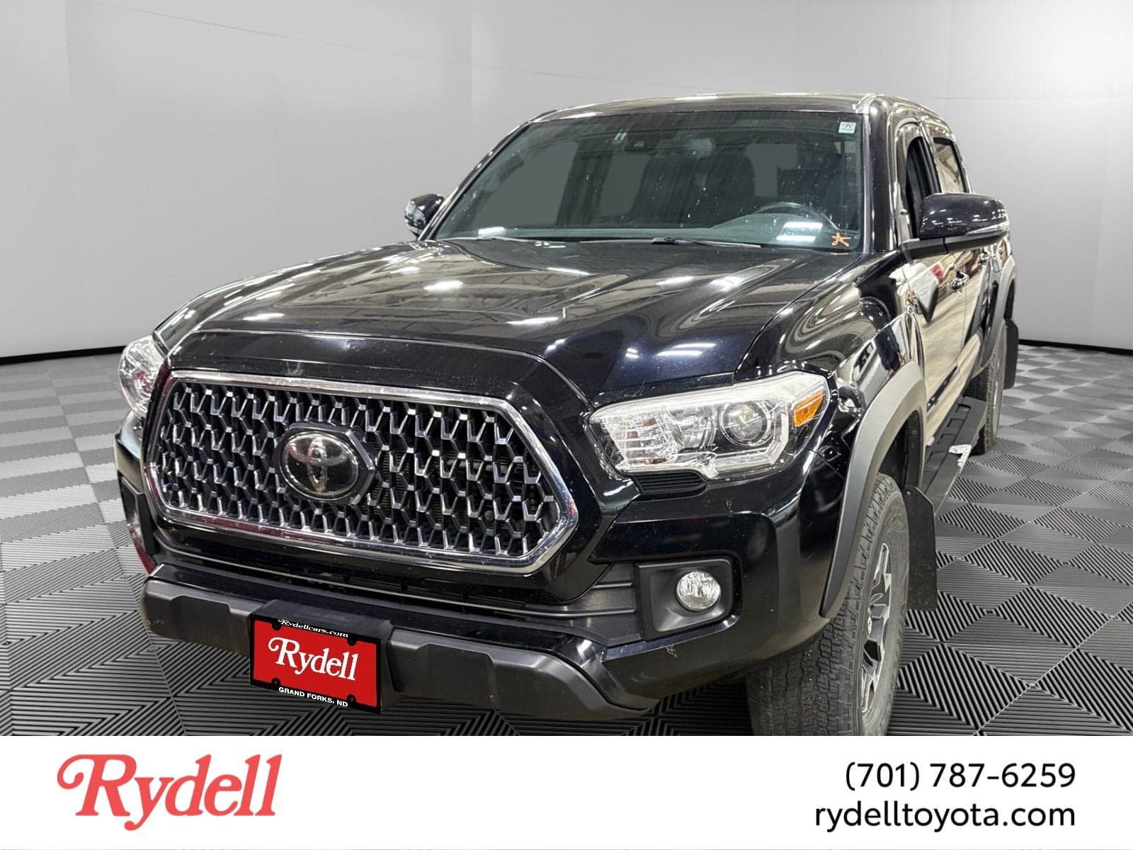 2019 Toyota Tacoma 4WD TRD Off Road — photo 1 of 6