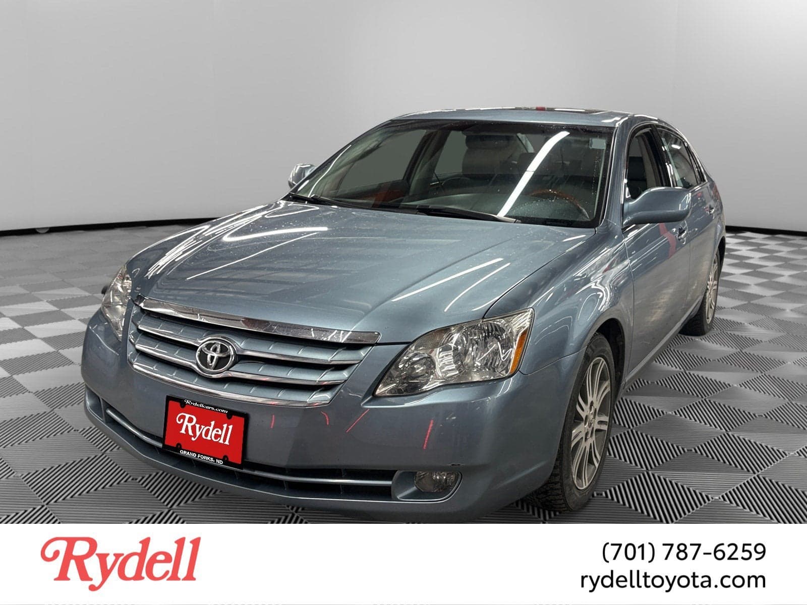 2007 Toyota Avalon Limited — photo 1 of 5