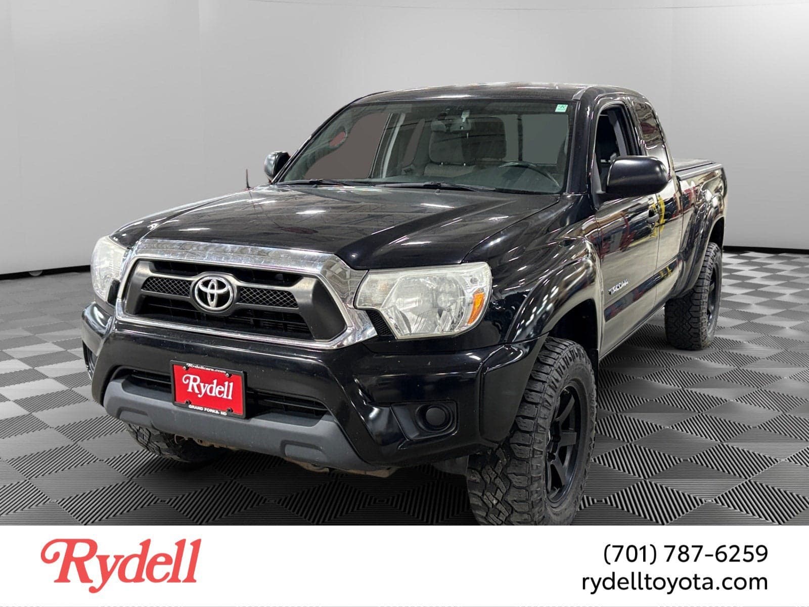 2013 Toyota Tacoma Base — photo 1 of 6
