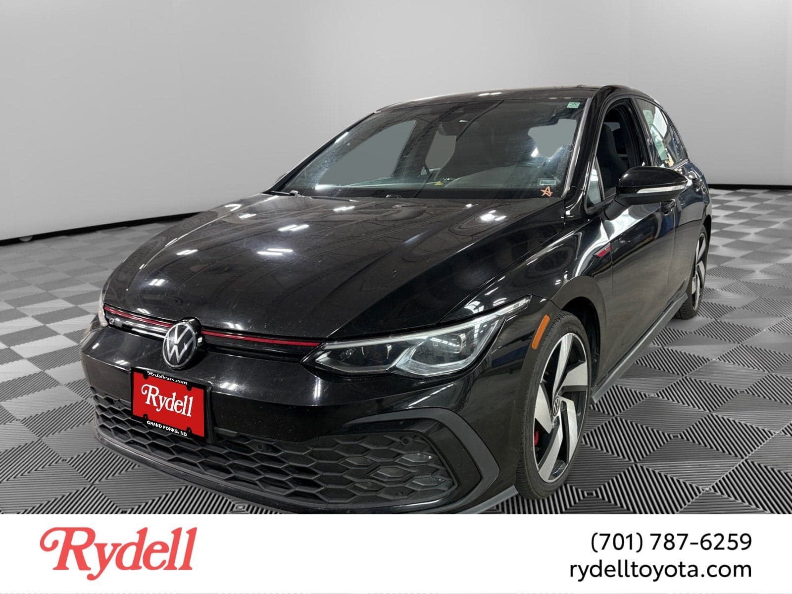 2024 Volkswagen Golf GTI S — photo 1 of 6