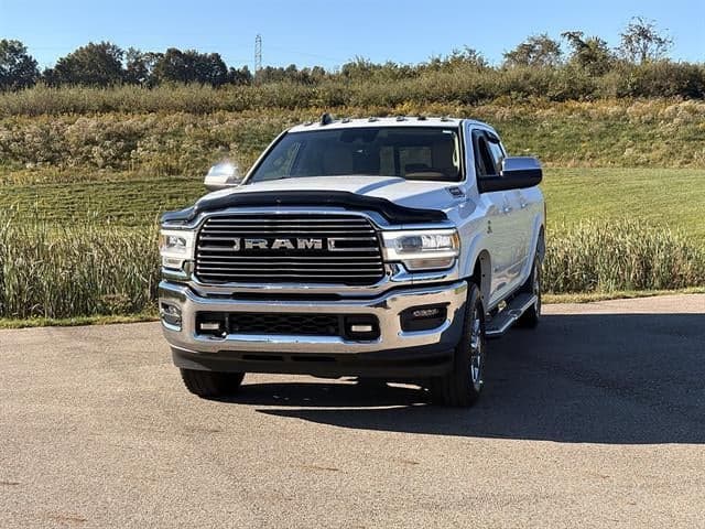 2022 RAM 3500 Laramie — photo 1 of 5