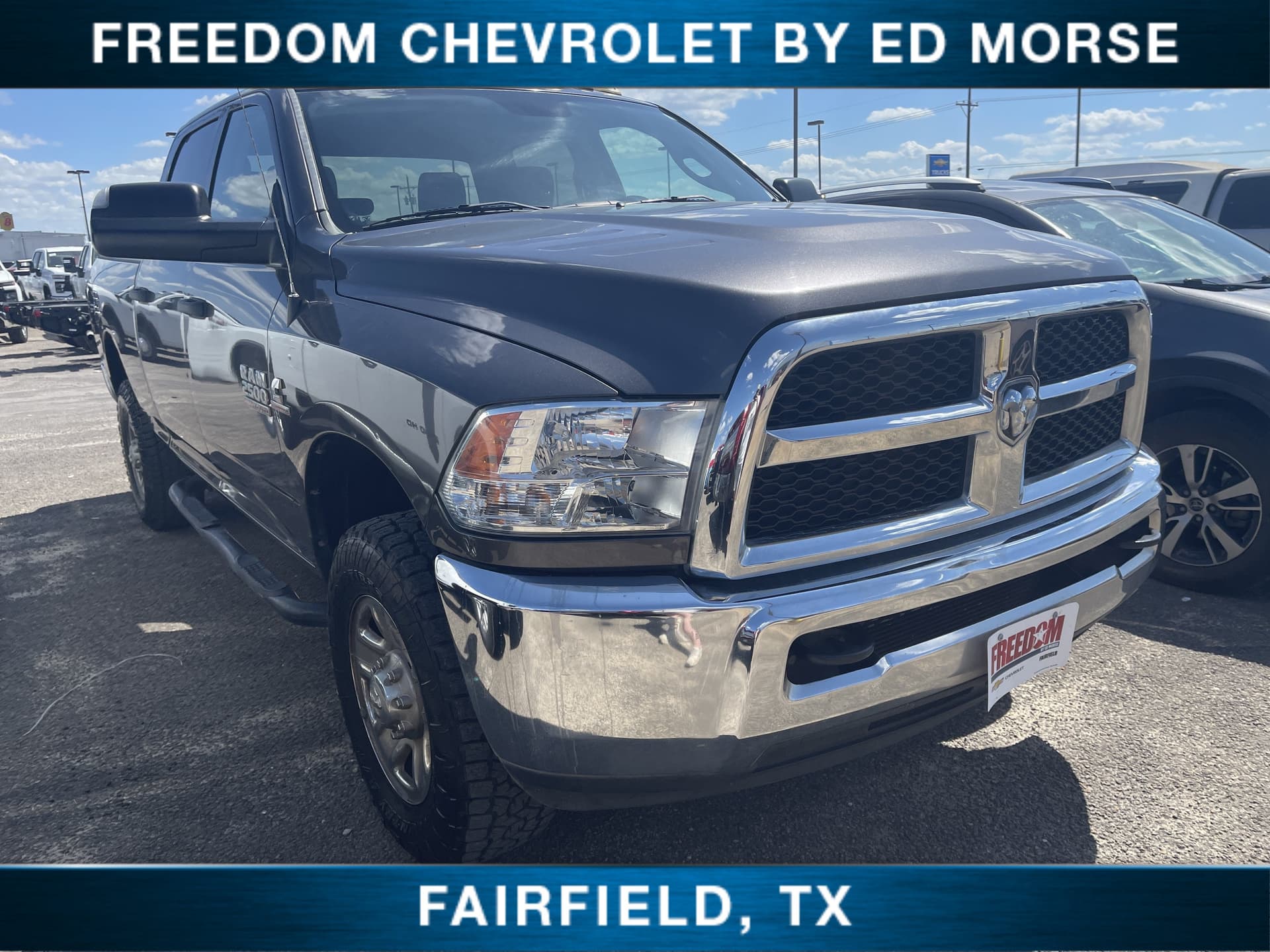 2016 RAM 2500 Tradesman — photo 1 of 5