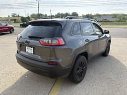 Extra Photo