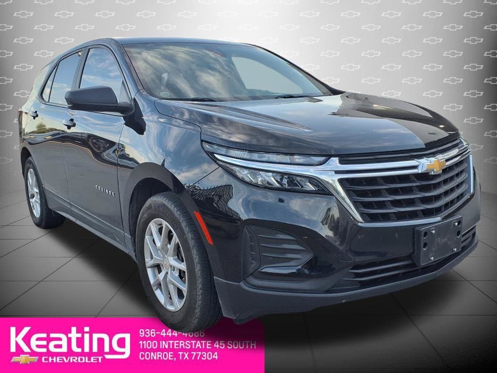 2024 Chevrolet Equinox LS — photo 1 of 5