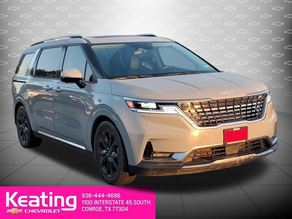 2023 Kia Carnival SX Prestige — photo 1 of 15