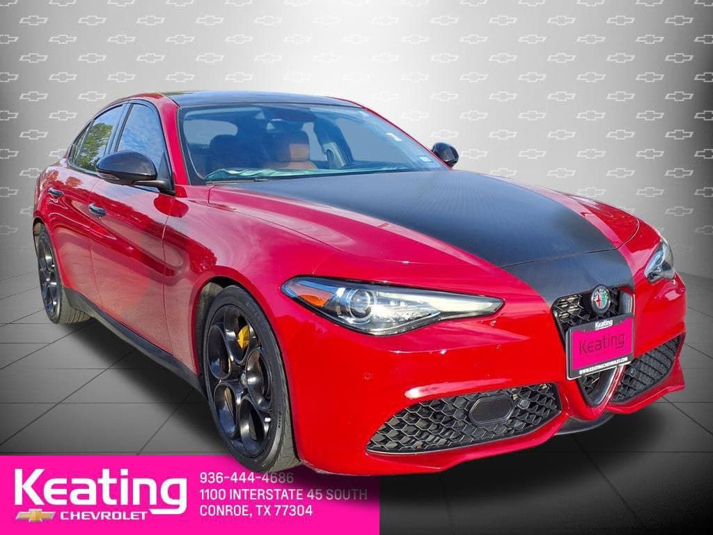2019 Alfa Romeo Giulia Ti Sport — photo 1 of 5