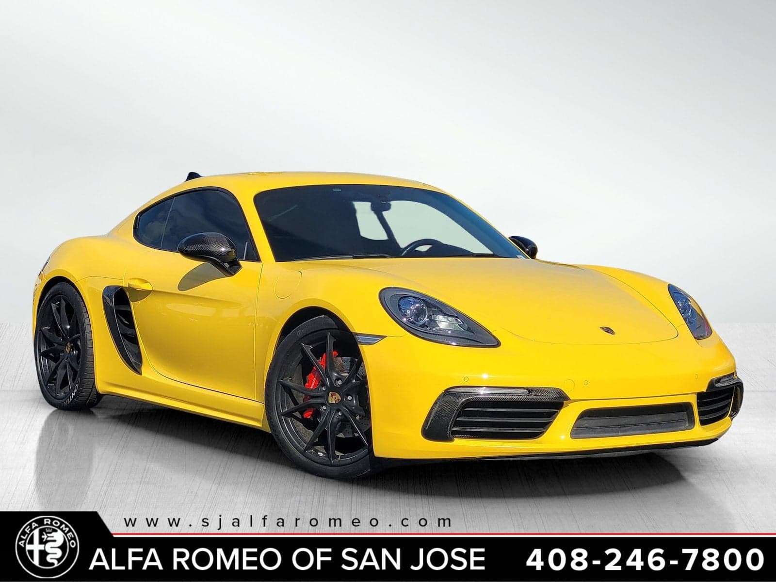 2017 Porsche 718 Cayman S — photo 1 of 5