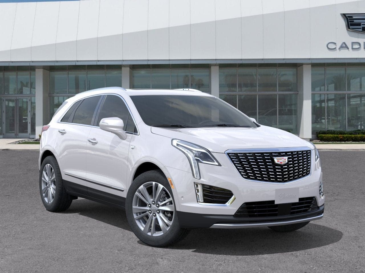 2026 Cadillac XT5 Base — photo 1 of 25