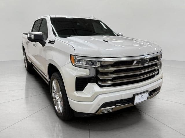 2022 Chevrolet Silverado 1500 High Country — photo 1 of 46