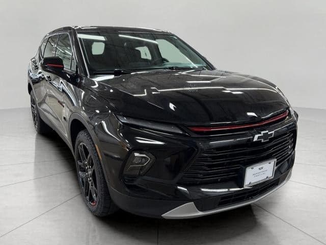 2024 Chevrolet Blazer LT — photo 1 of 46