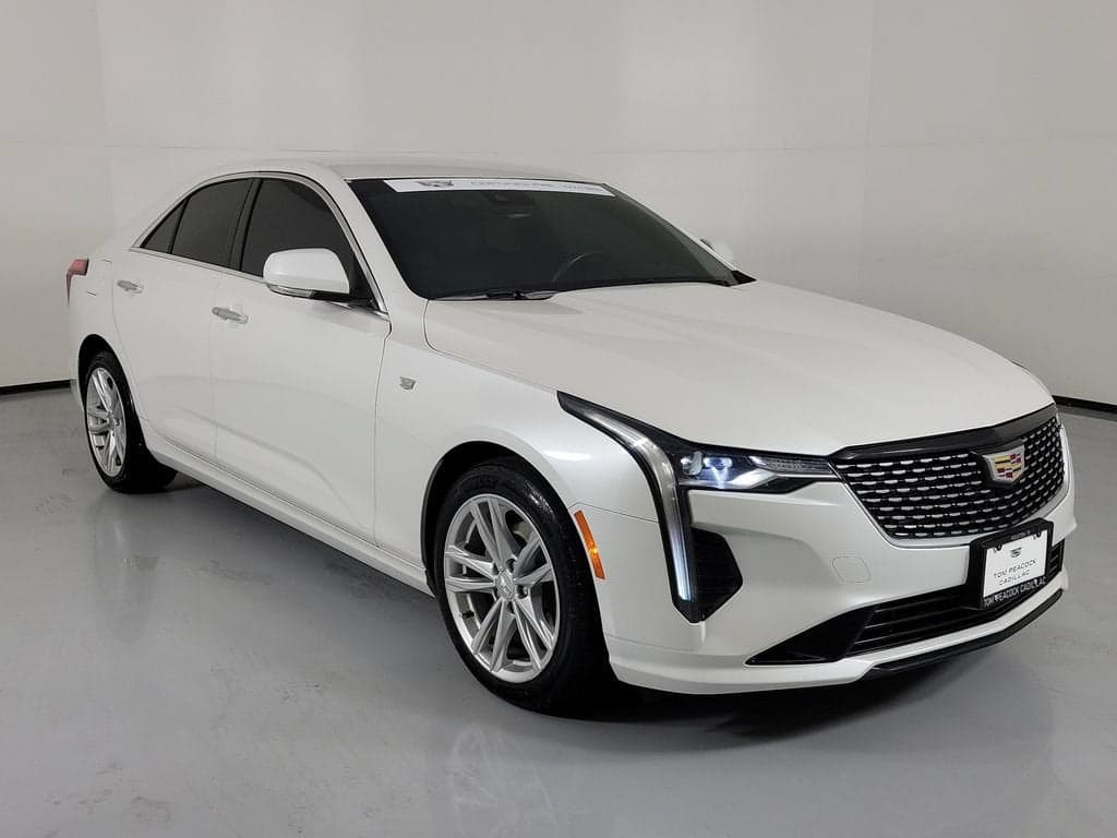 2023 Cadillac CT4 Luxury — photo 1 of 5