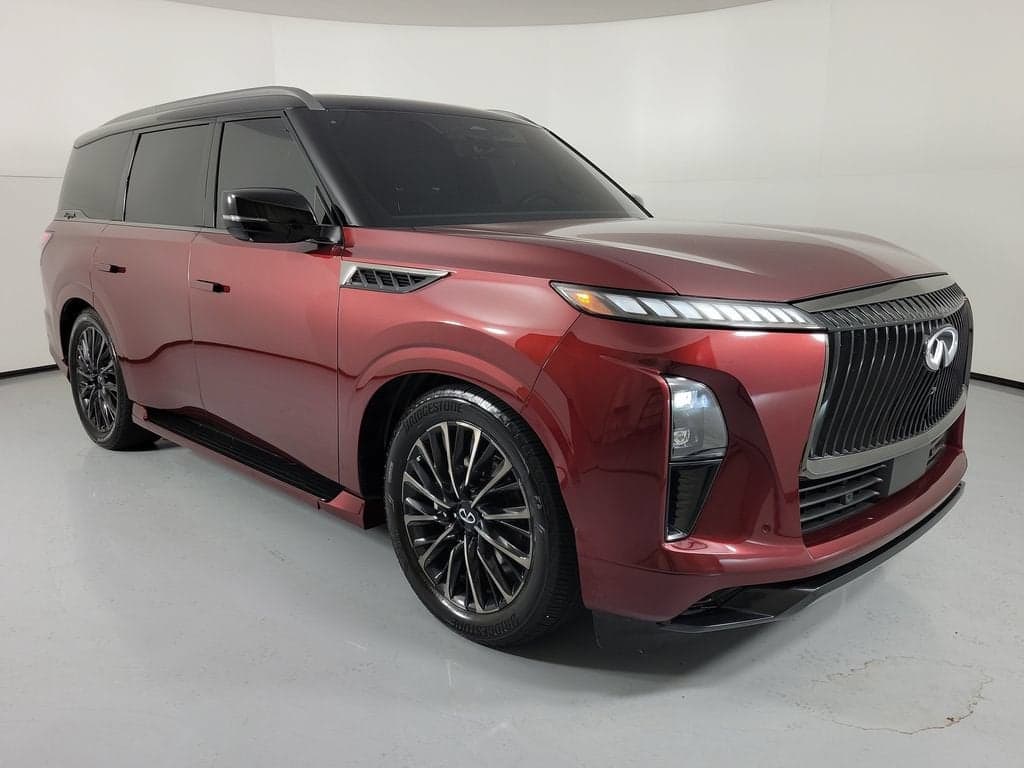 2025 INFINITI QX80 AUTOGRAPH — photo 1 of 8