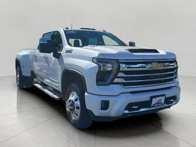 2025 Chevrolet Silverado 3500HD High Country — photo 1 of 27
