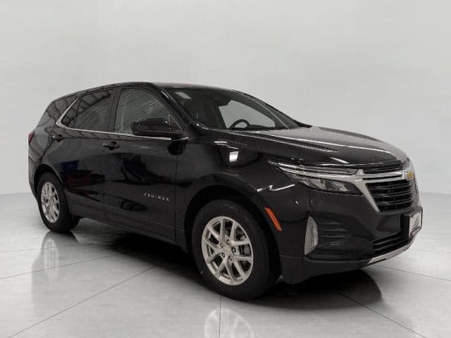 2024 Chevrolet Equinox Base — photo 1 of 38