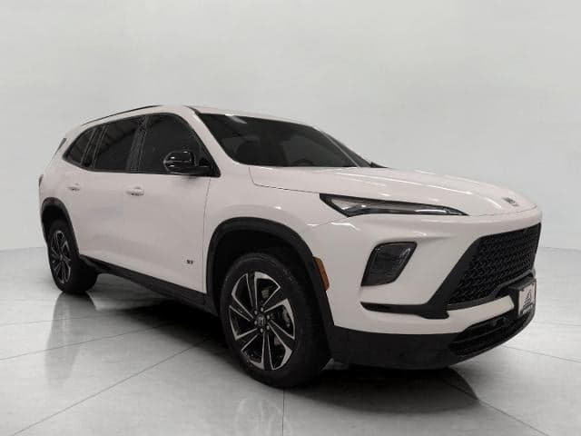 2026 Buick Enclave Base — photo 1 of 28