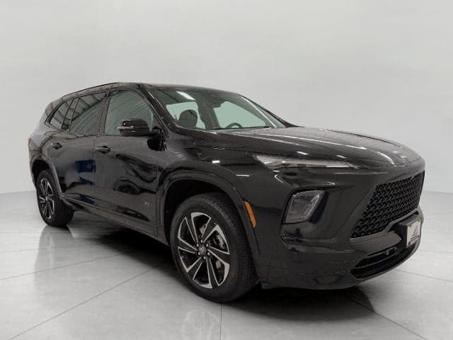 2026 Buick Enclave Base — photo 1 of 28