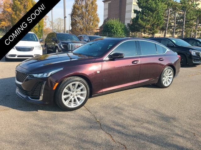 2021 Cadillac CT5 Luxury — photo 1 of 5