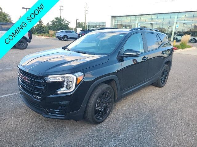 2024 GMC Terrain SLE — photo 1 of 29